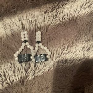 Black and white long fashion earrings